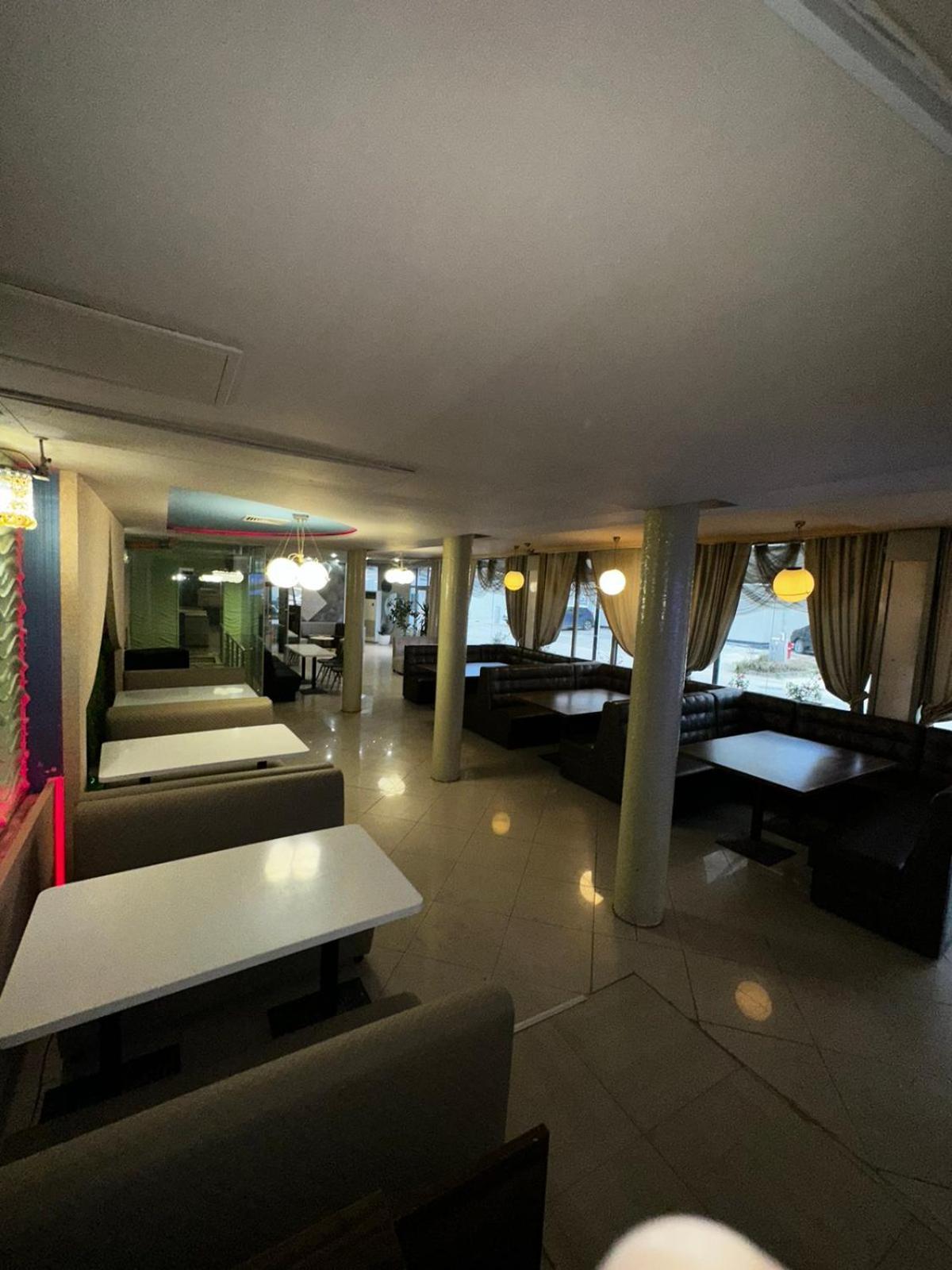 Danita Apartments & Diva Restaurant Bbq&Pool Bar Varna Exterior foto